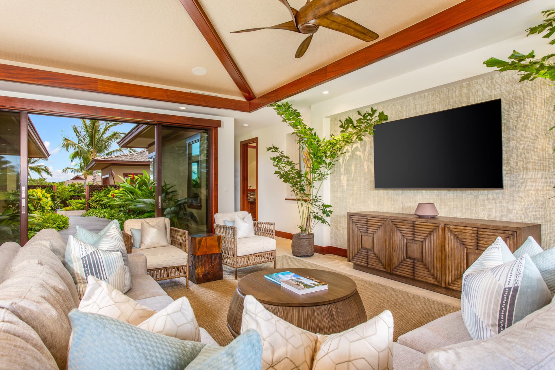 Kulanakauhale 11 - Image 3