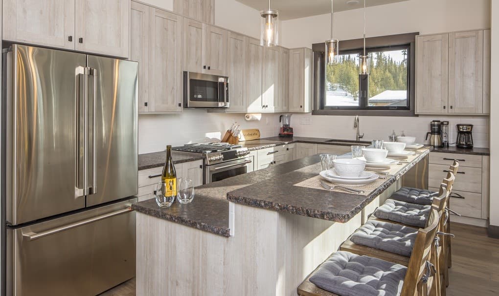 Mountain Lake #502C - Image 11