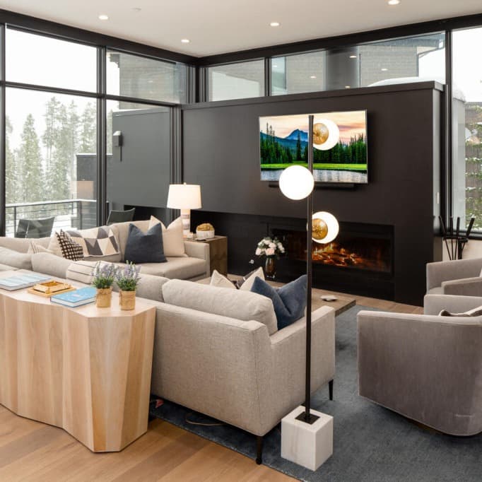 8A Treeline Home - Image 1