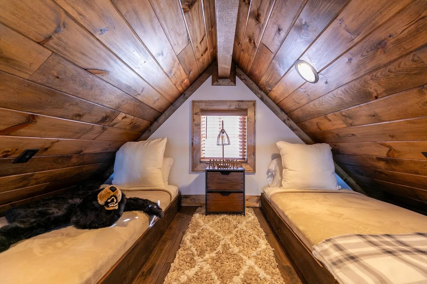 Green Valley II - Image 11