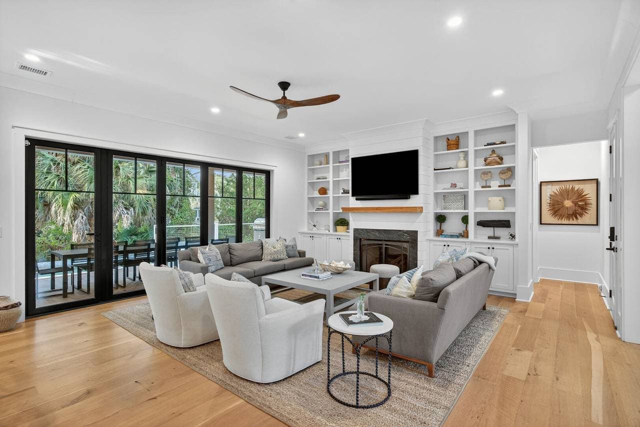 Snowy Egret Lane - Image 4