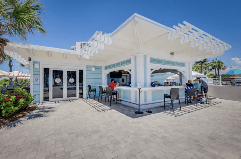 Hook’s Villa - Image 44