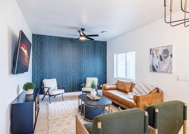 Estate on the River - Image 37