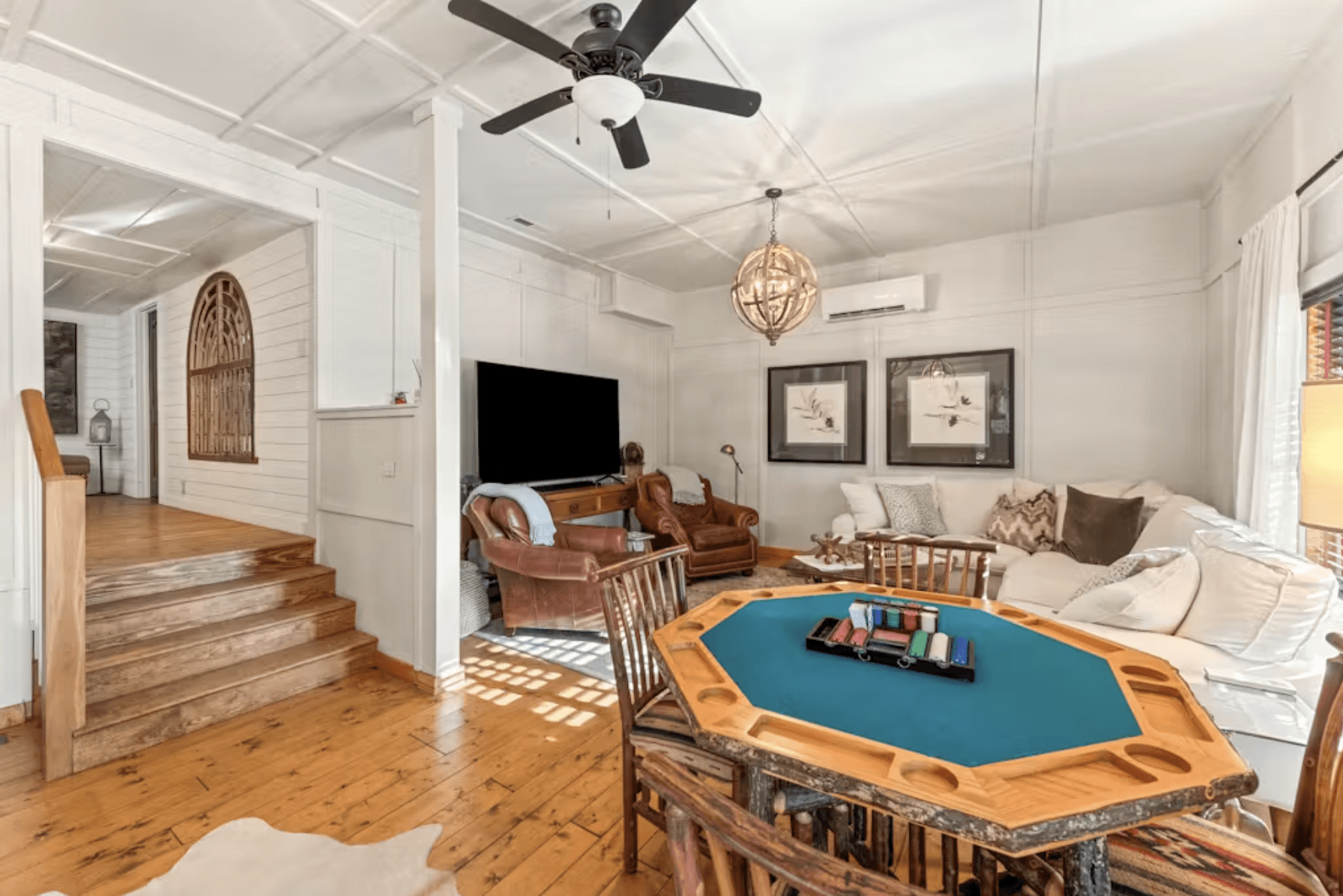 Sapphire Elegance - Image 20