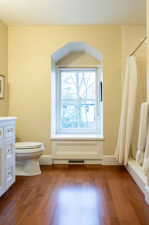 Downtown Victorian - Image 38