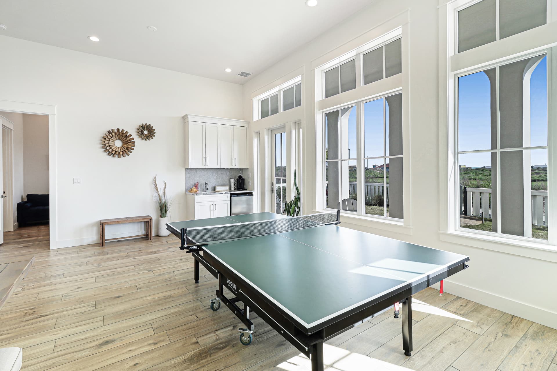 Pelican's Perch - Image 10