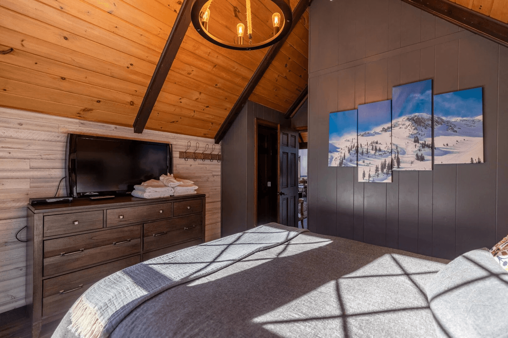 Halftime Haus - Image 15