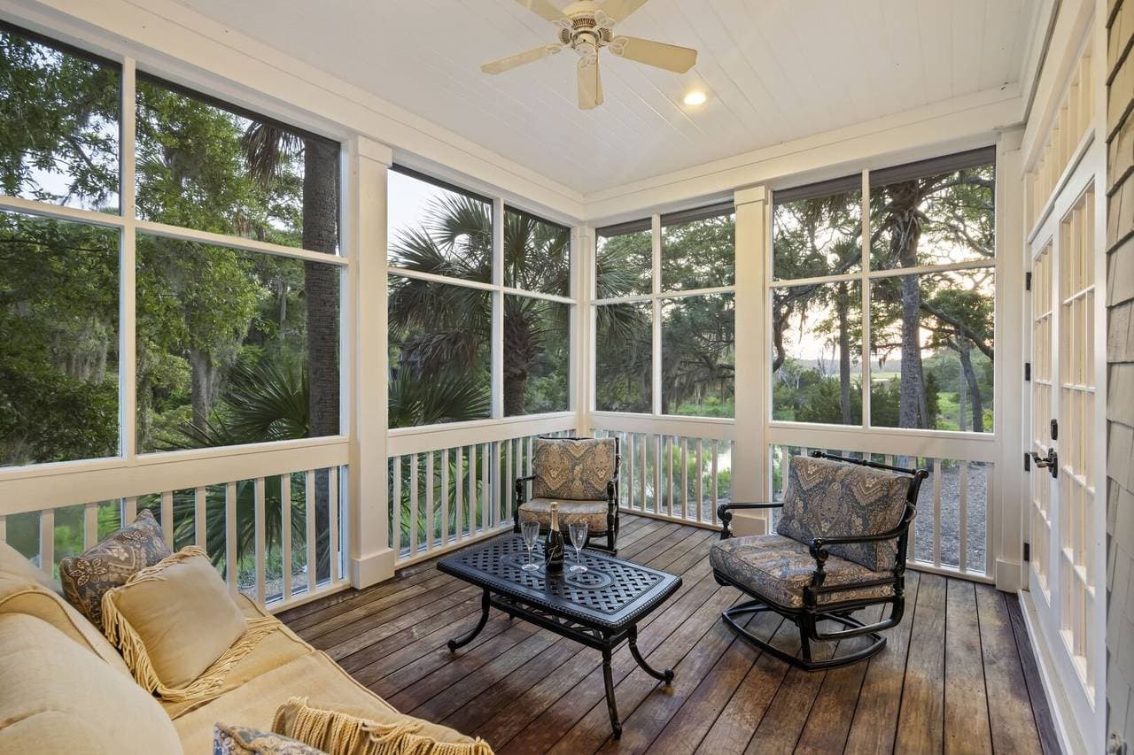 Otter Island Getaway - Image 40