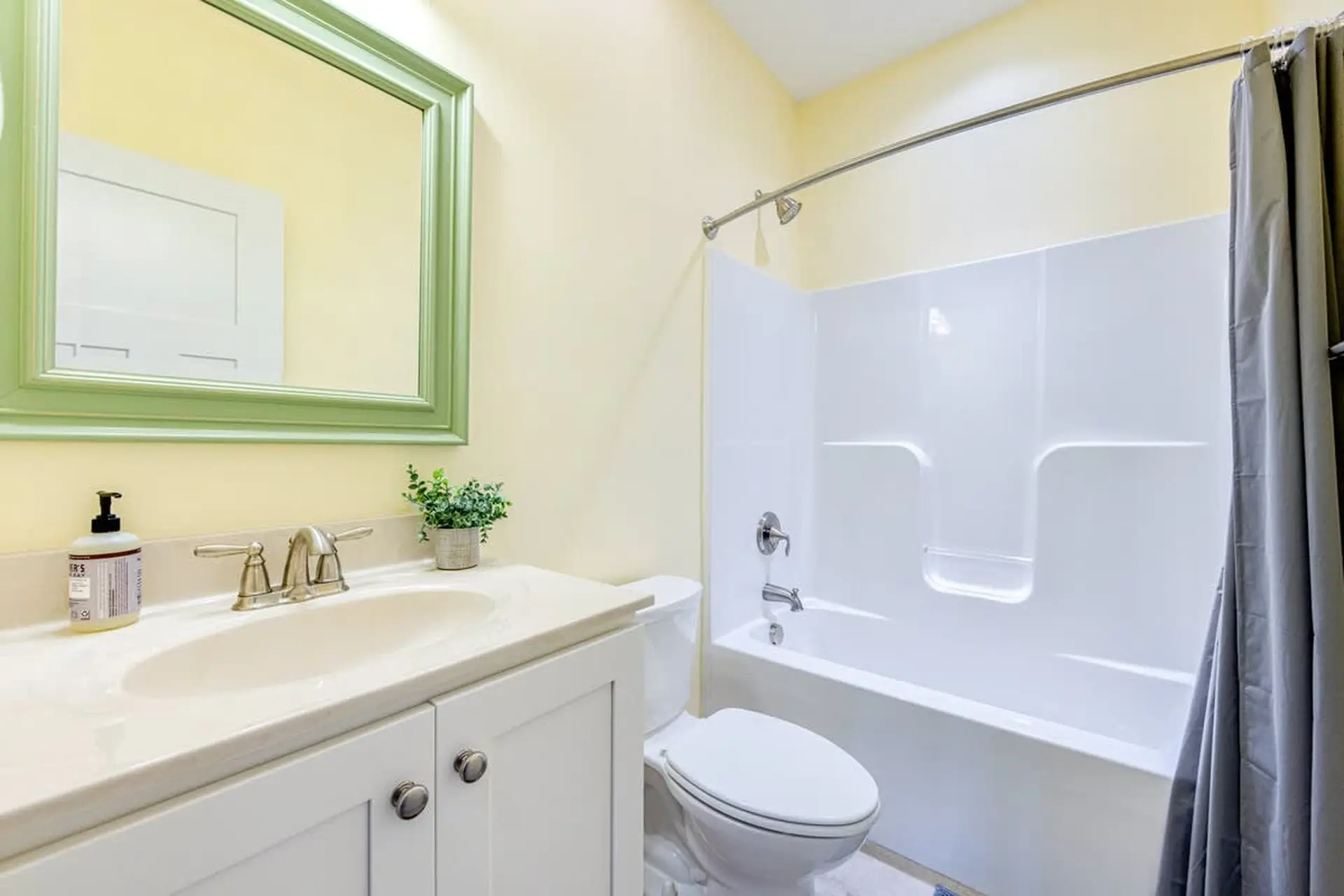 Saltwood Sanctuary - Image 23