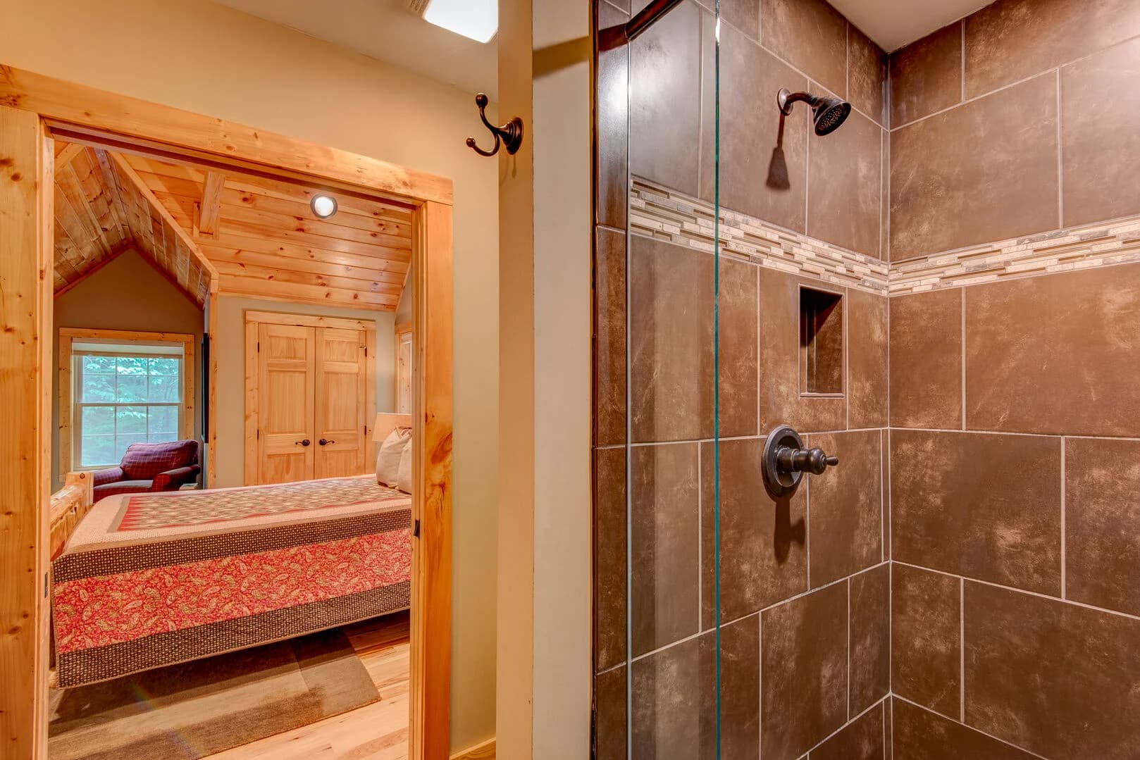 Beech Creek Cabin - Image 26