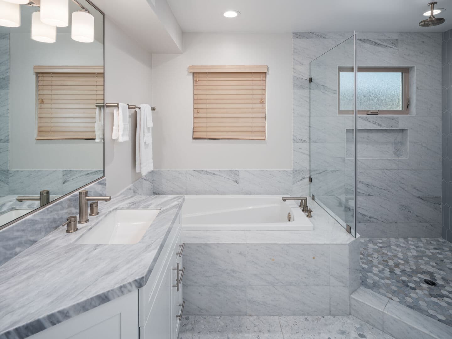 Sapphire Place - Image 14