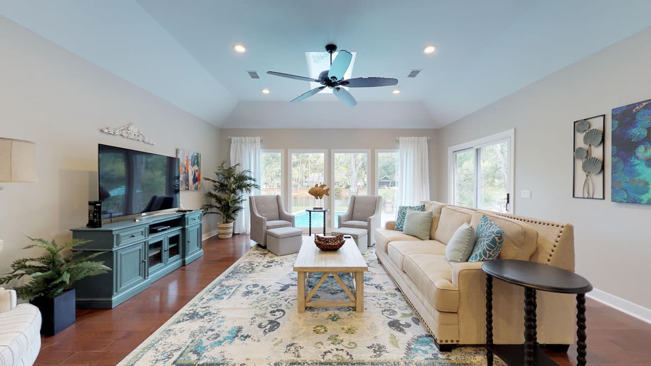 White Wind Place - Image 2