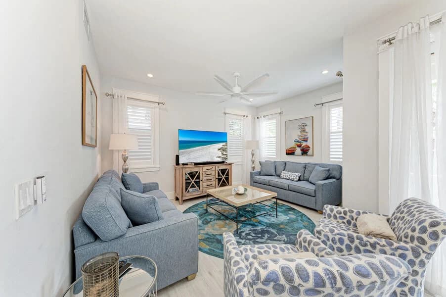 Reef Romance - Image 3