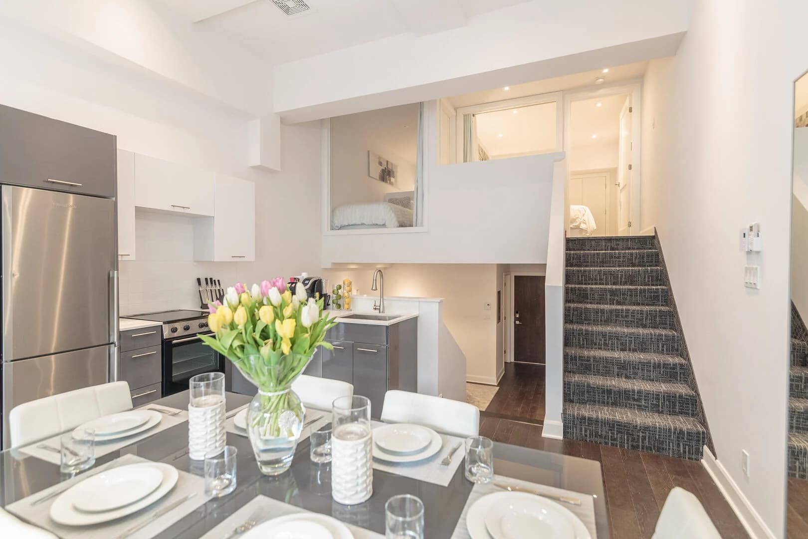 Saint Home - Image 5