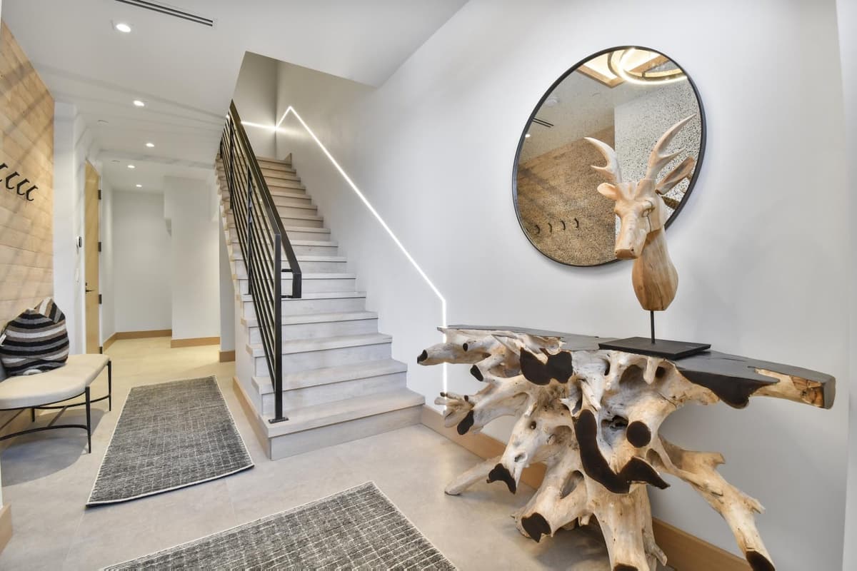 Kings Crown #103 - Image 10