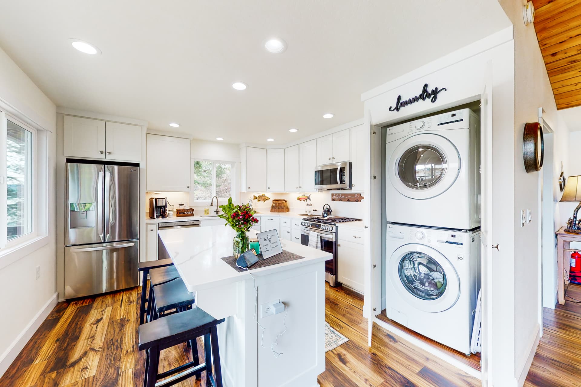 River House - Image 30