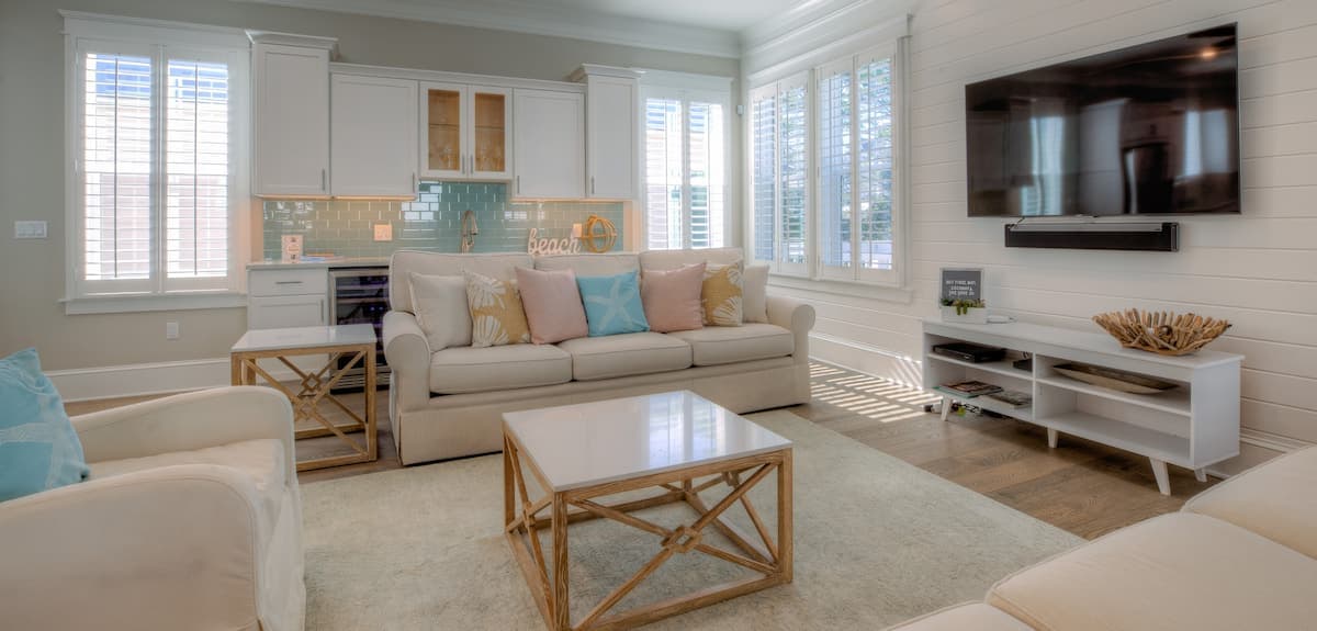 Coconut Cove - Image 4