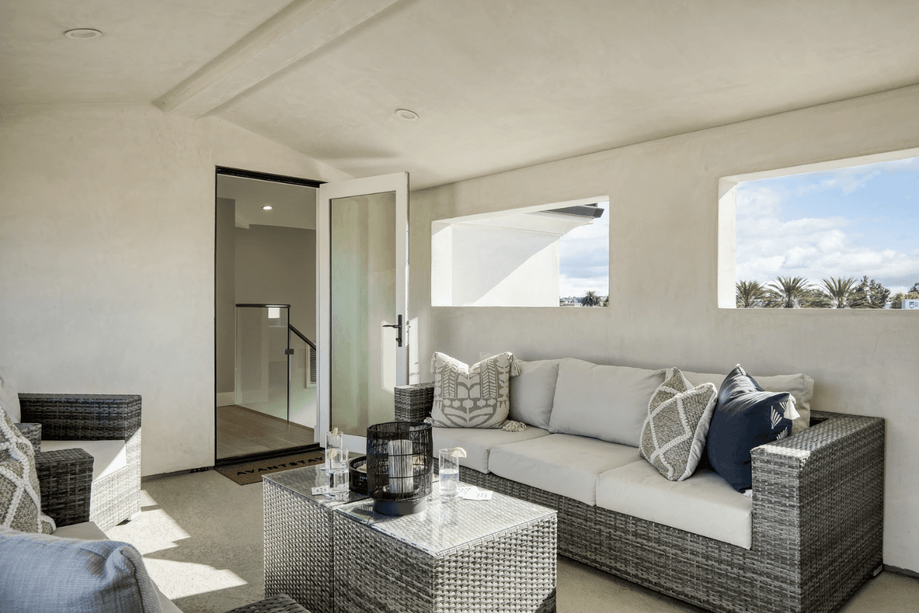 Sea Crown - Image 29