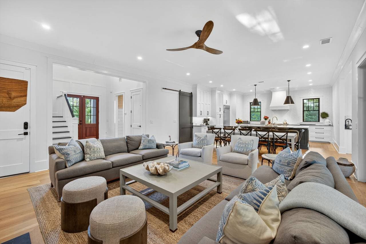 Snowy Egret Lane - Image 10