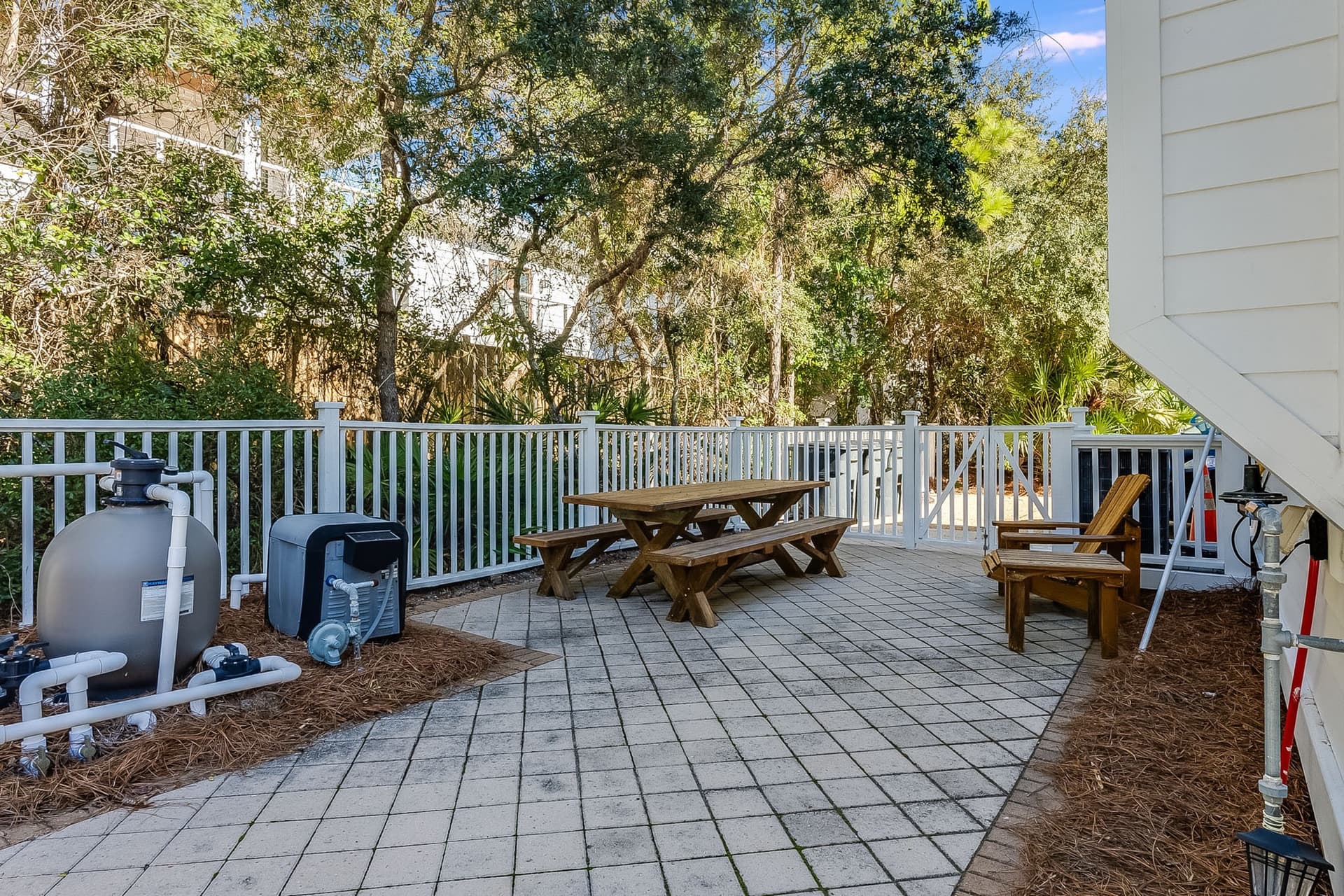 Southern Breeze - Image 102