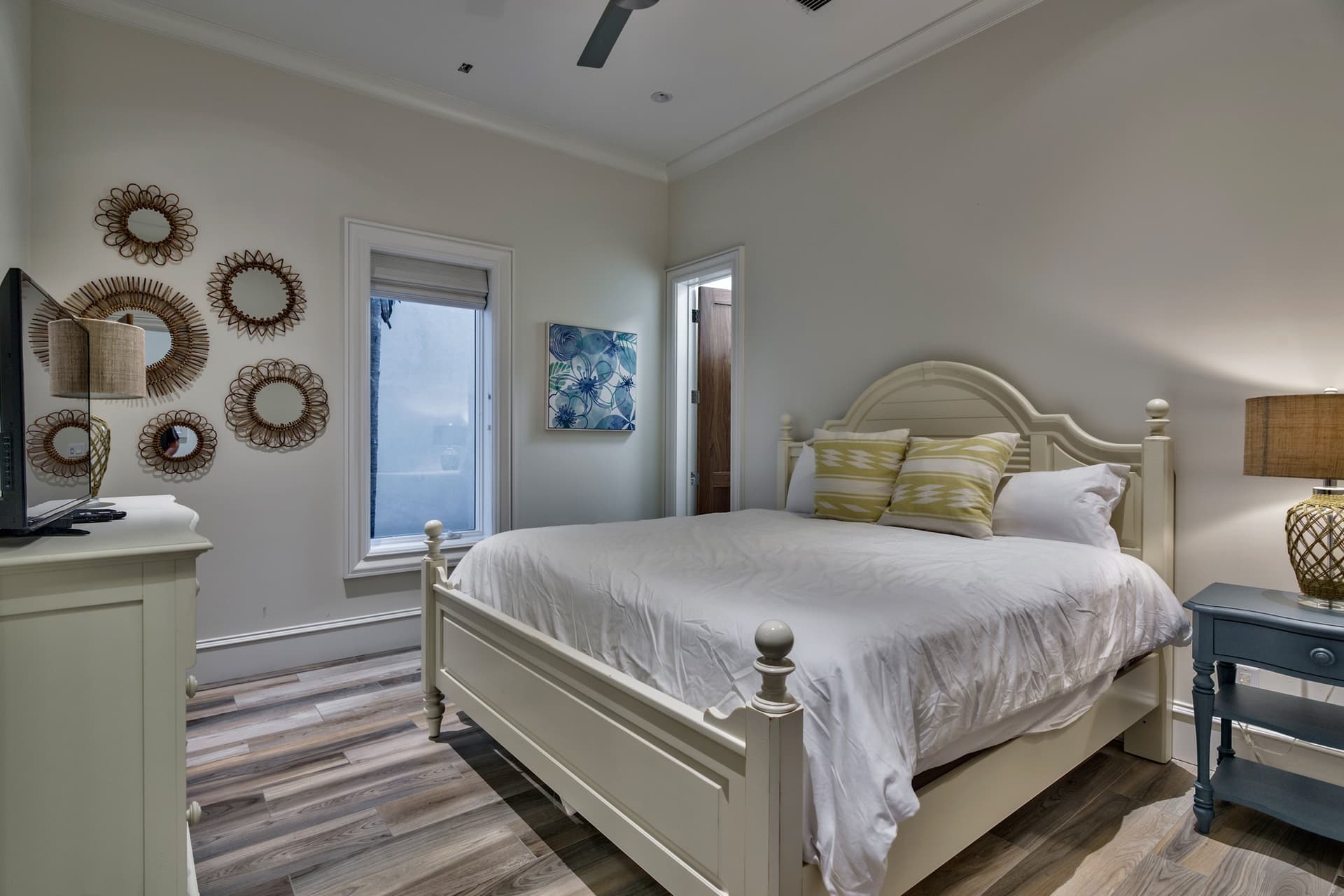 Soggy Dollar - Image 15