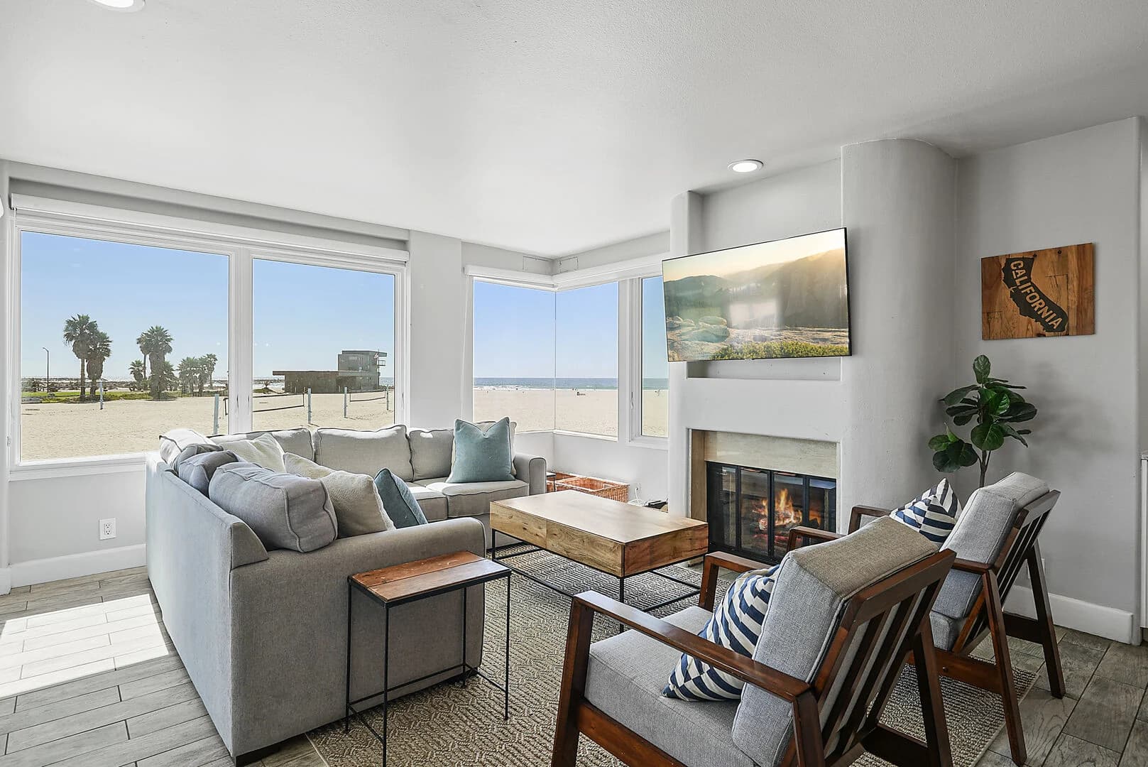 Oceanfront Palm House - Image 2