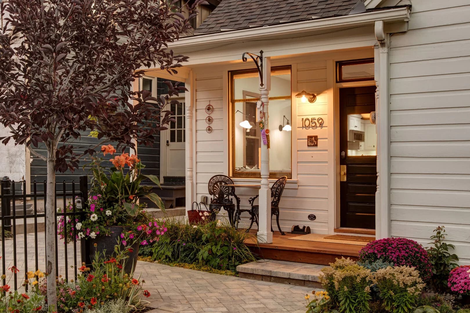 Alpine Minnie's - Image 37