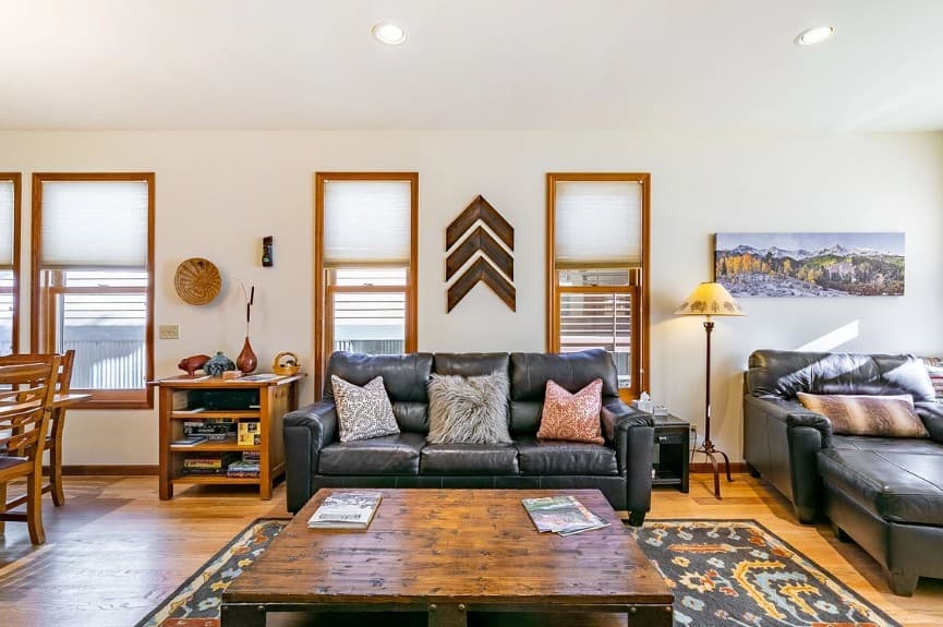 Pacific Street Townhome #514B - Image 4