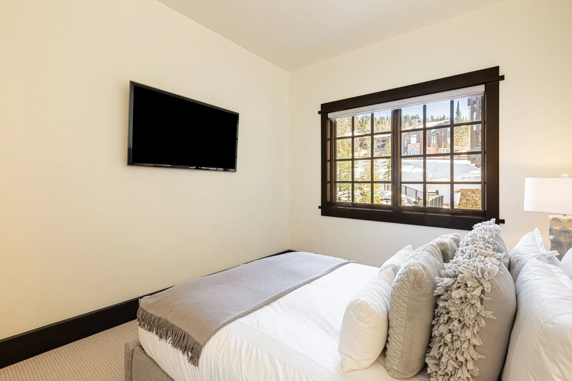 Deer Valley Arrowleaf #212 - Image 18