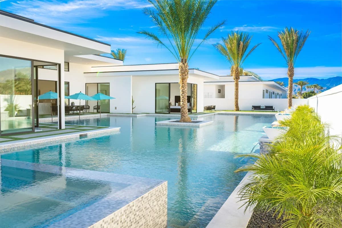 Bravo Villa #13 - Image 41