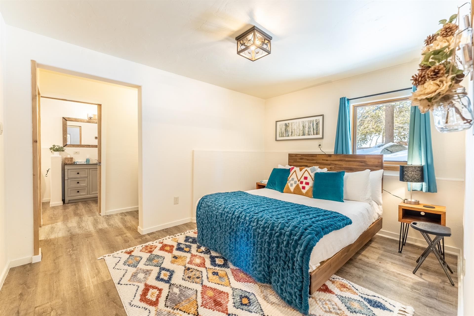 Rasor Court House - Image 27