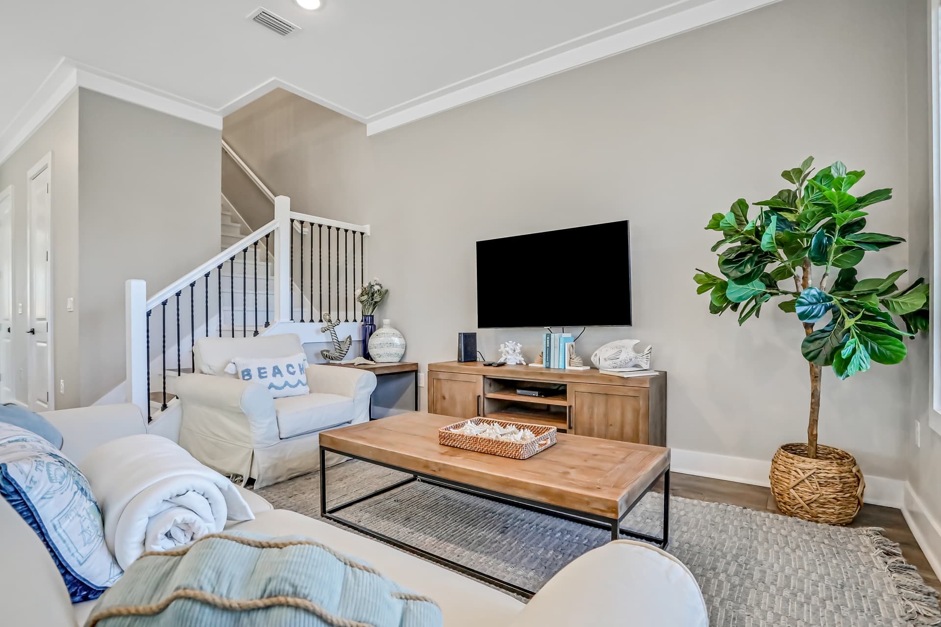 Come Sail Away House - Image 5