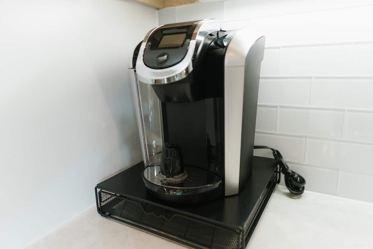 Serenity by the Sea - Image 8