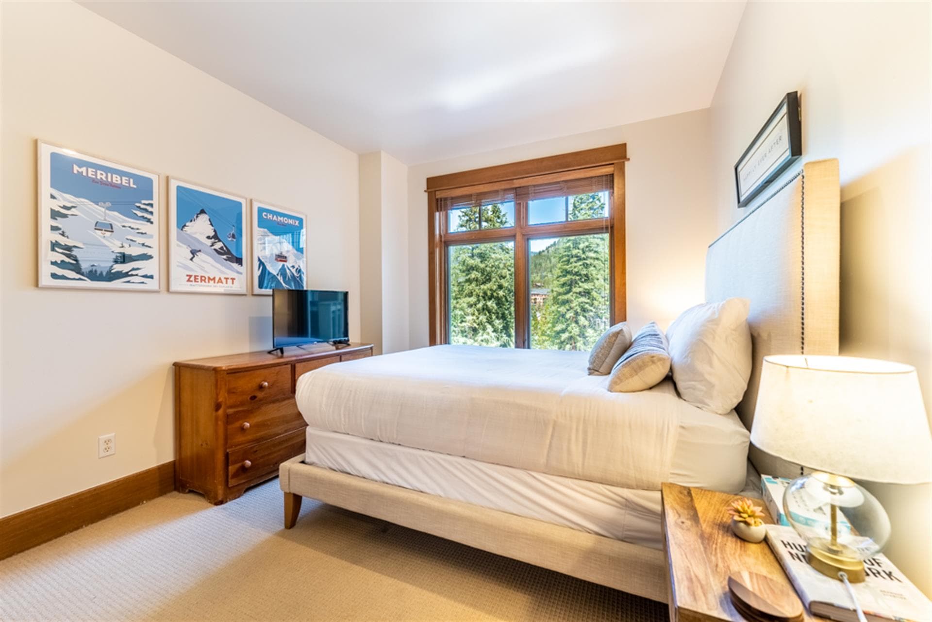 Dreamy Den - Image 14