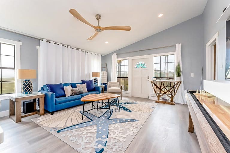 Déjà Blue - Image 4