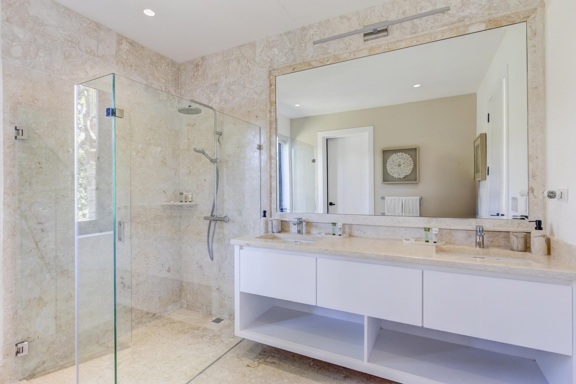 Corales #22 - Image 13