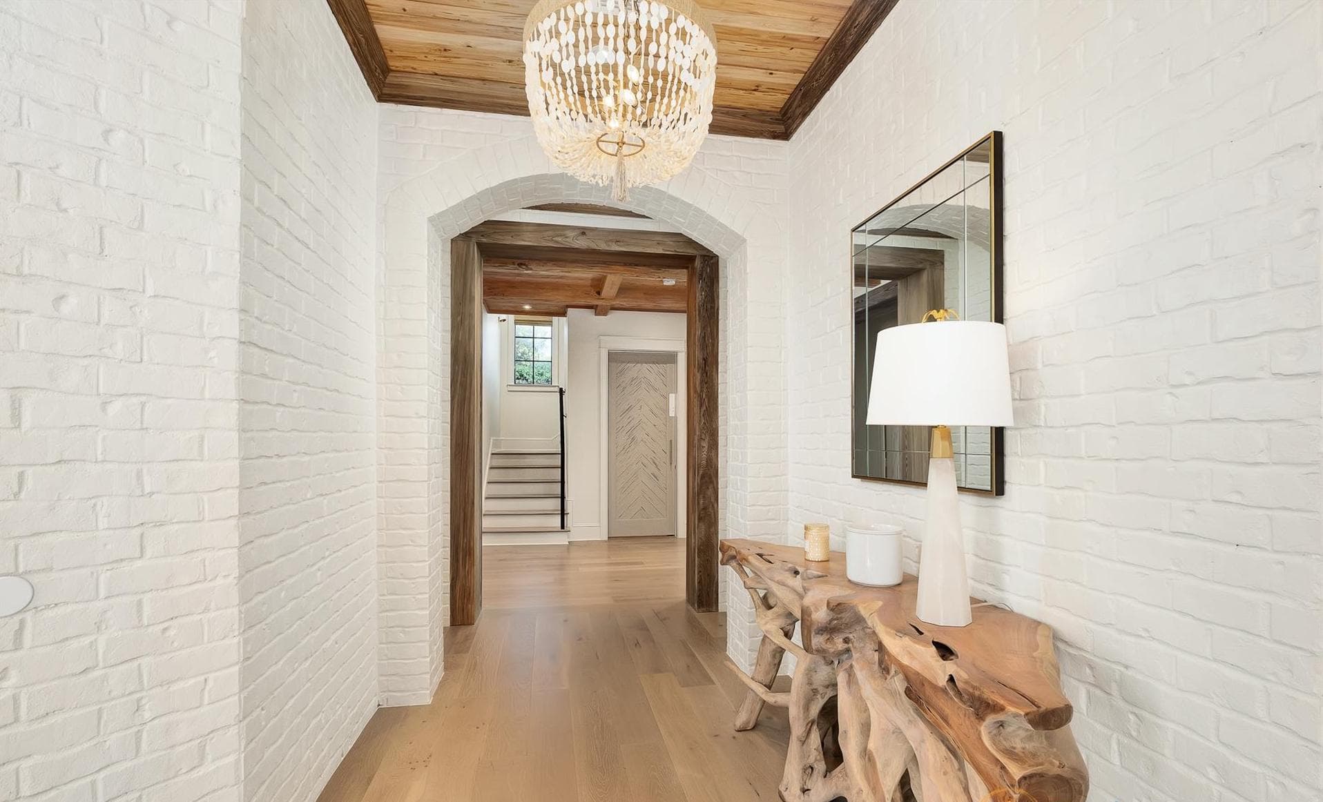 Seawalk Sanctuary - Image 12