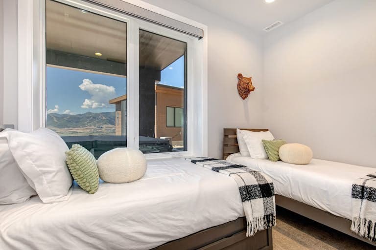 On Top of the Mountains - Image 22