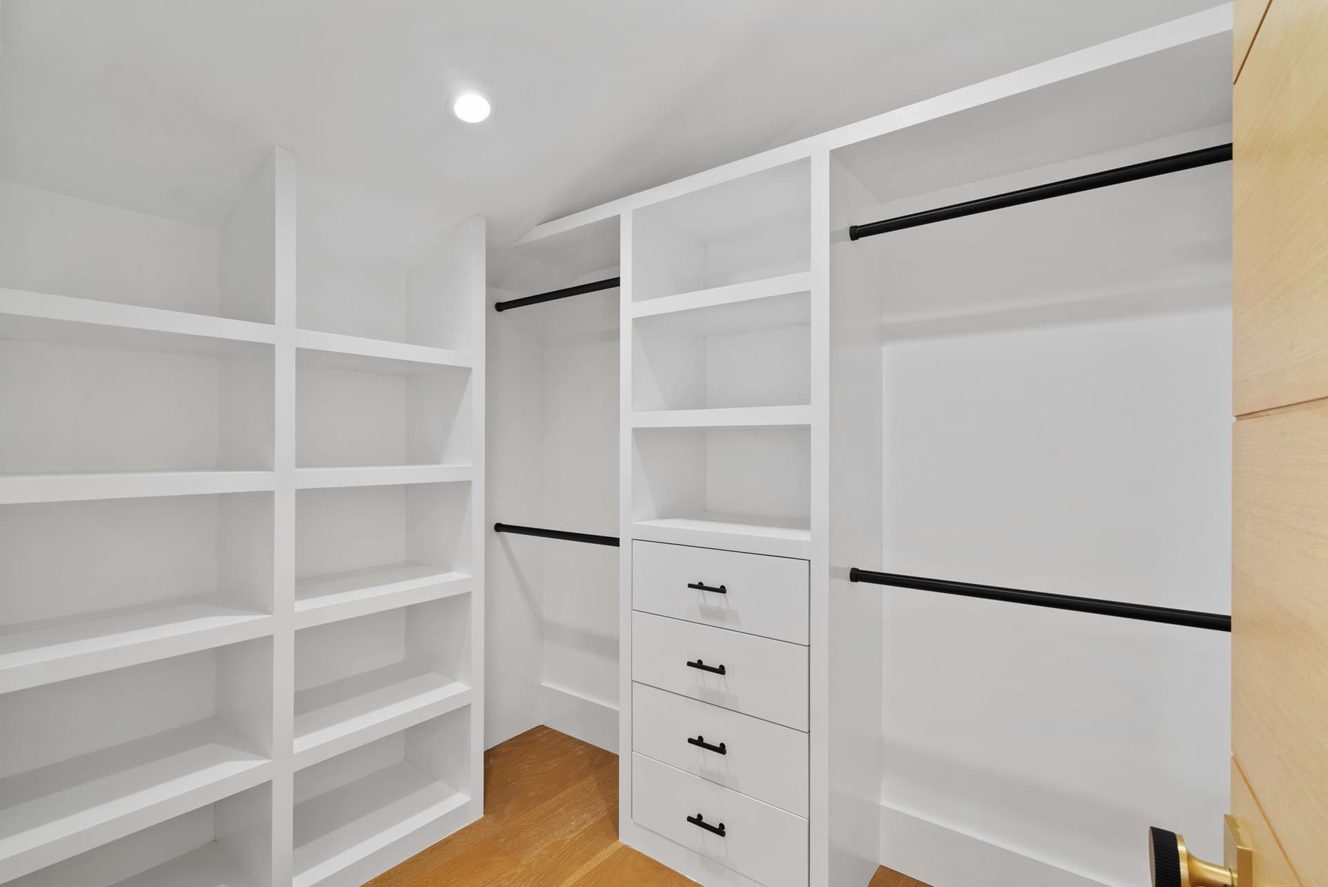 Lake Street - Image 30