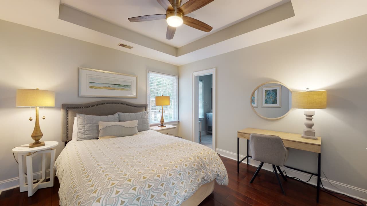 Flagg House - Image 25