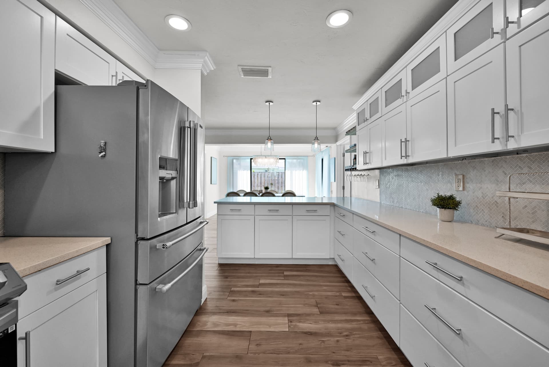 Robinson Place - Image 13