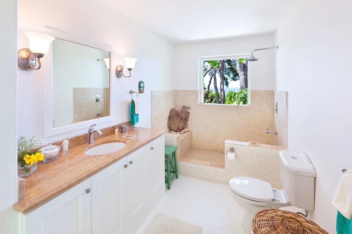 Wisteria Manor - Image 10