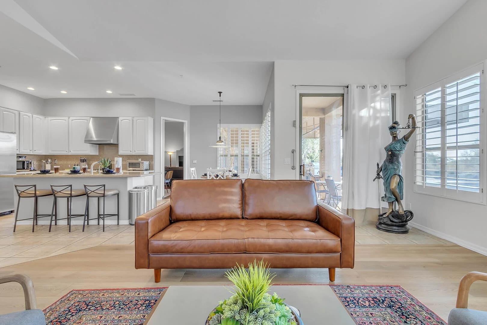 Scottsdale Redbird - Image 6