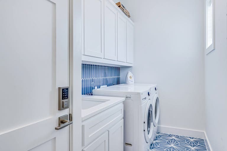 Palmilla Amore - Image 43