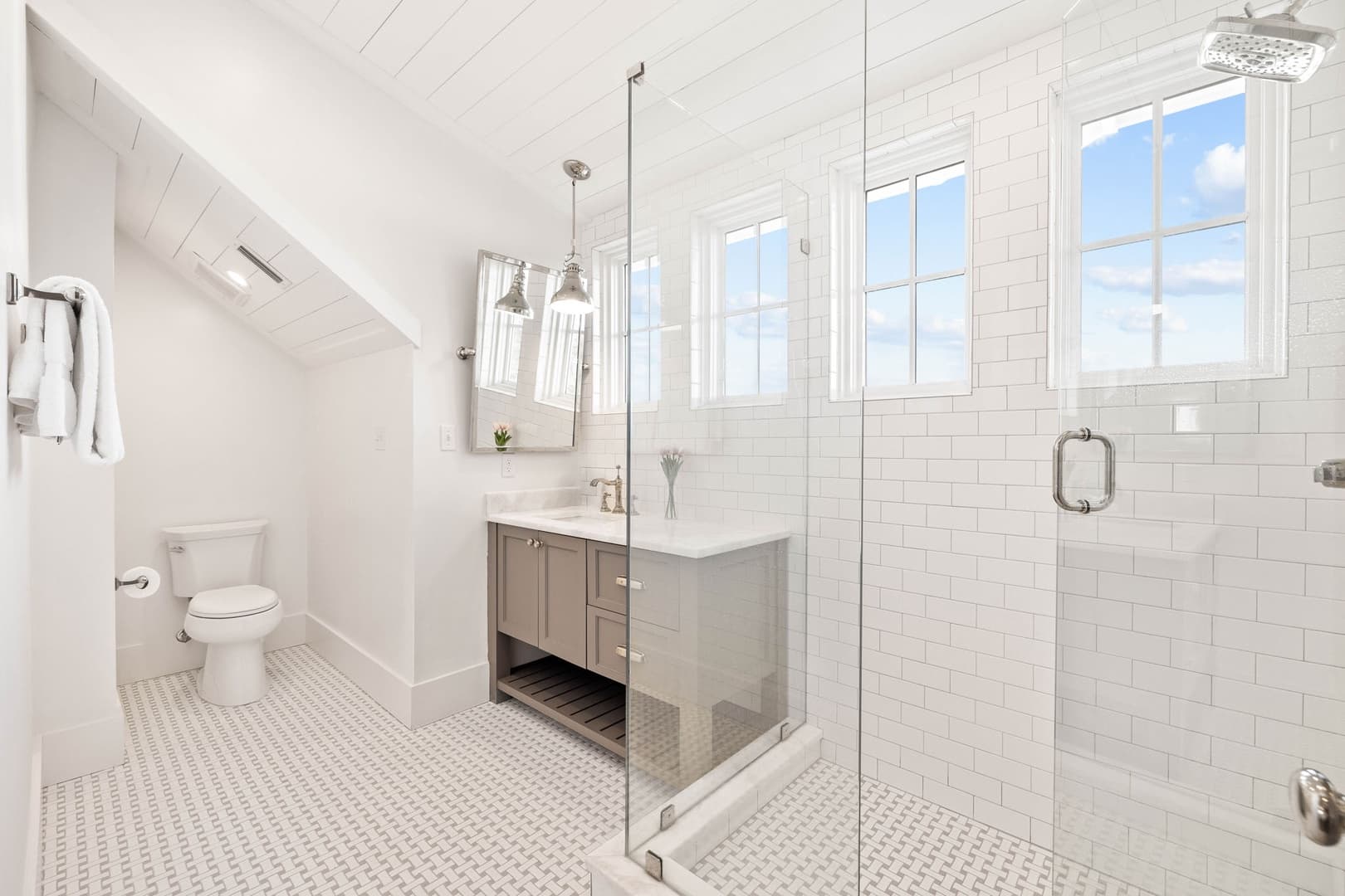 Traveler's Rest - Image 66