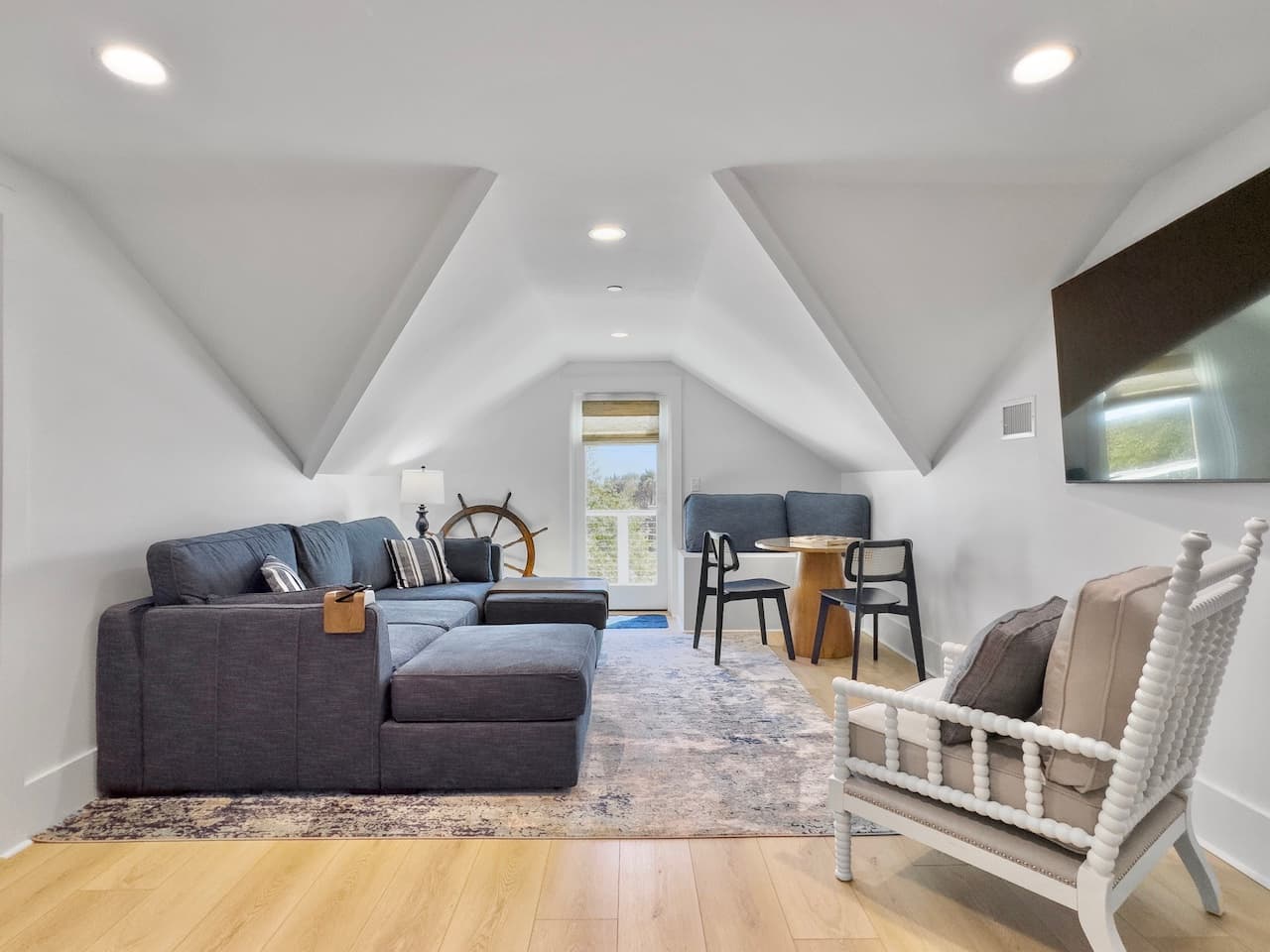 Cameron by the Sea - Image 54