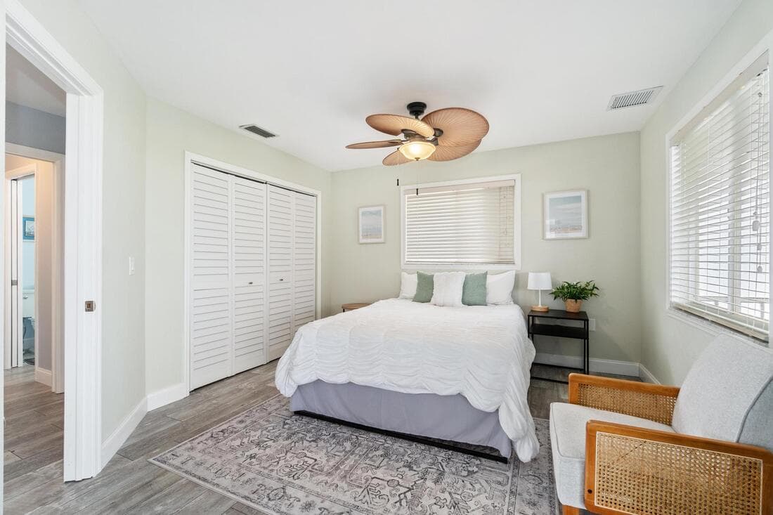 Bayside Retreat - Image 13