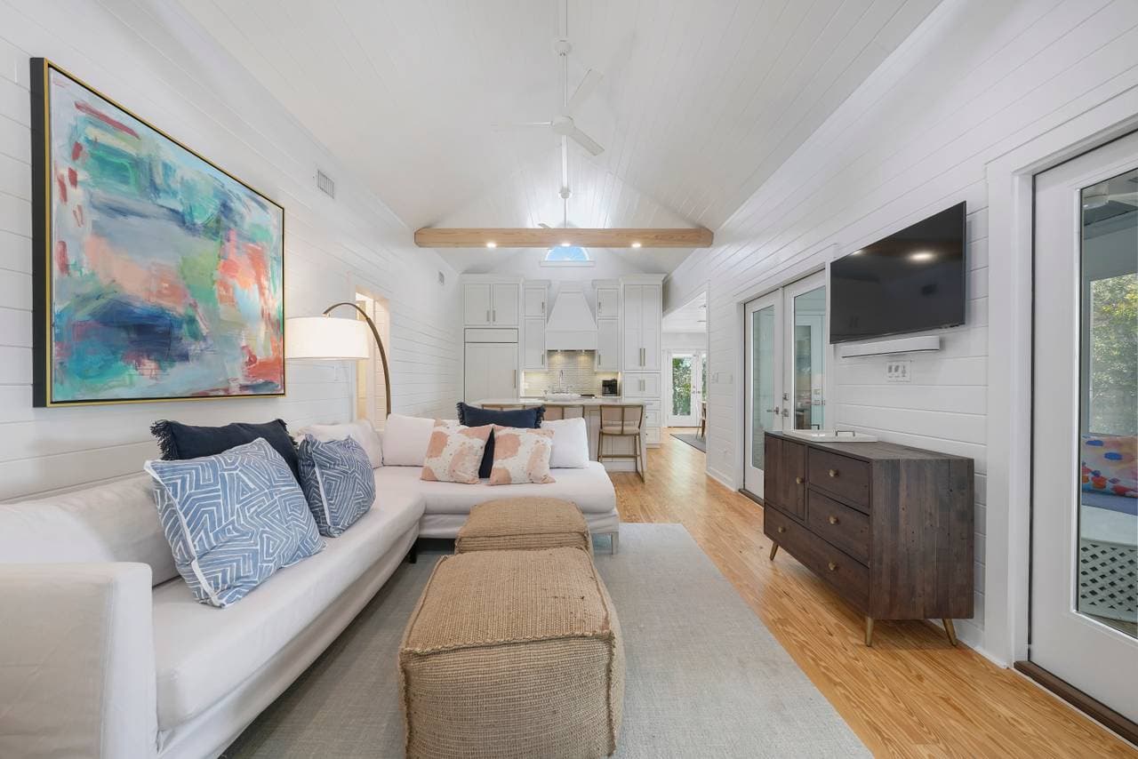 Knotty by Nature - Image 2