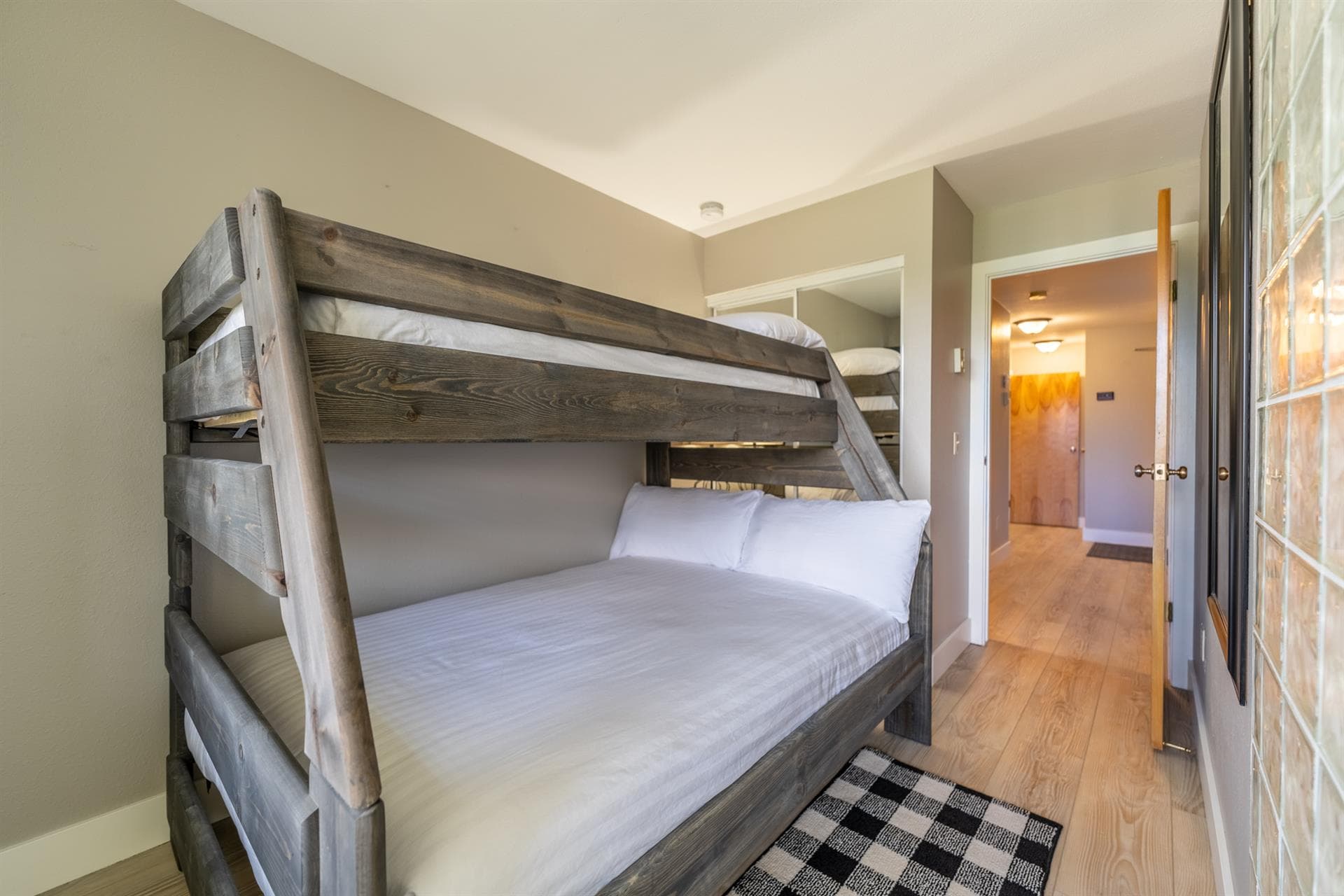 Soothing Shire - Image 30