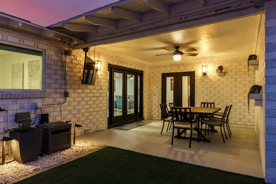 Crown Azul Retreat - Image 33